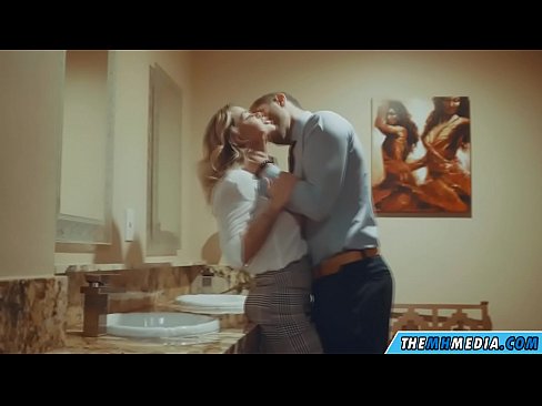❤️ Когато наедряла блондинка ви съблазни в обществена тоалетна ❤ Порно в bg.vegasservice.ru